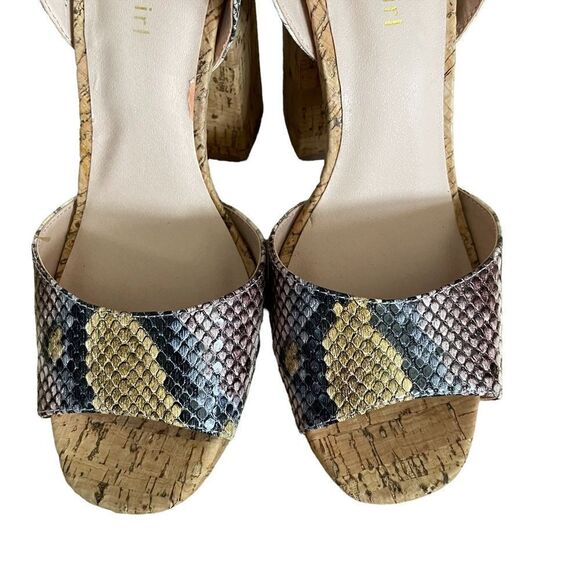 Madden Girl ~ Carry platform heels ~ faux snake print ~ size 9 - Picture 2 of 13